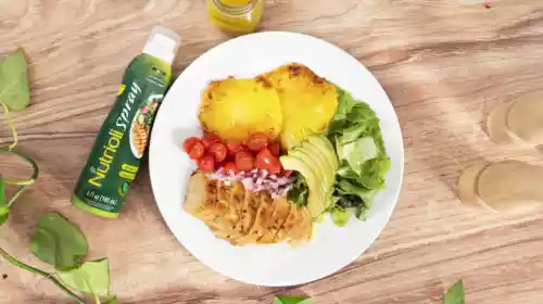 Chicken salad with pineapple